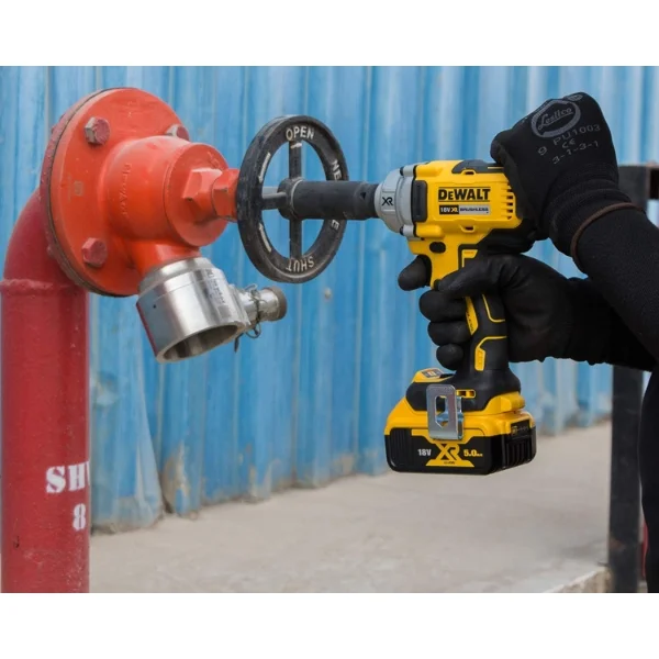 DEWALT DCF897N-XJ 18V 950Nm High Torque 3/4