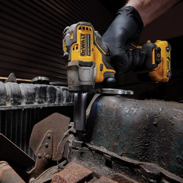 DEWALT DCF902D2-KR 12V Sub-Compact Brushless Impact Wrench Kit Supplier