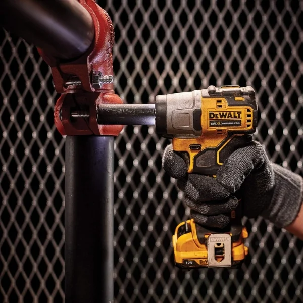 DEWALT DCF902D2-KR 12V Sub-Compact Brushless Impact Wrench Kit Supplier