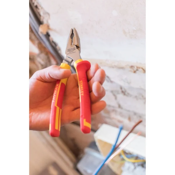 Stanley 0-84-001 VDE Combination Plier 175mm Supplier