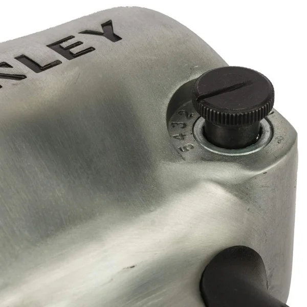 Stanley STMT99300-8 1/2 Inch Air Impact Wrench 610 Nm Supplier